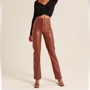 Abercrombie & Fitch The '90s Straight Ultra High Rise Faux Leather Pant Rust 26